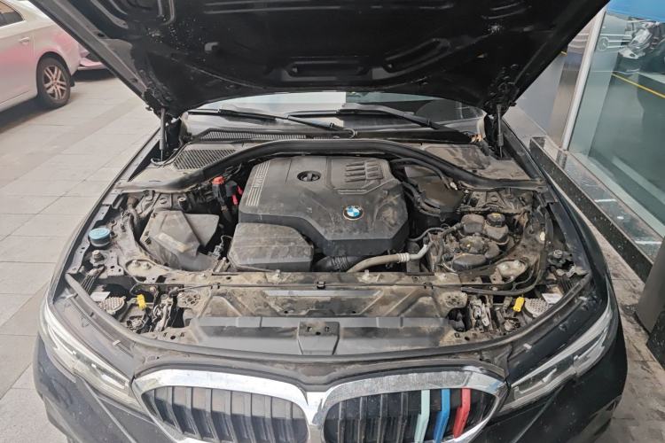 Used BMW 3 Series 2020 Restyled 325Li M Sport Package Engine Bay