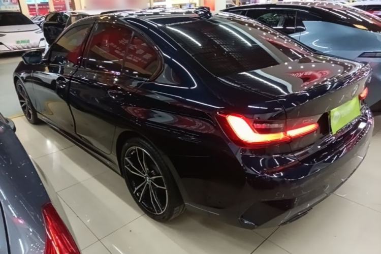 Used BMW 3 Series 2020 Restyled 325i M Sport Night Edition Package Exterior 2