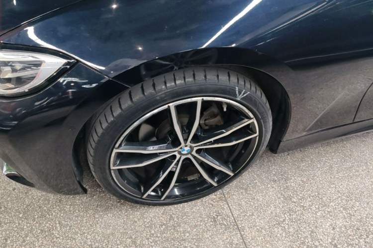 Used BMW 3 Series 2020 325Li M Sport Package Exterior 4