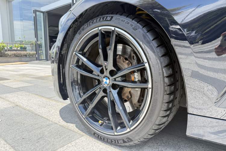 Used BMW 3 Series 2020 330i M Sport Night Edition Exterior 5