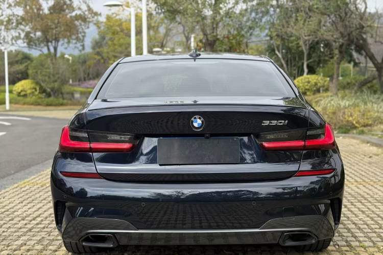 Used BMW 3 Series 2020 330i M Sport Night Edition Exterior 5
