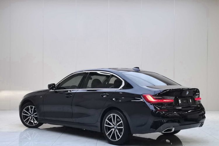 Used BMW 3 Series 2020 Restyled 325Li M Sport Package Exterior 5