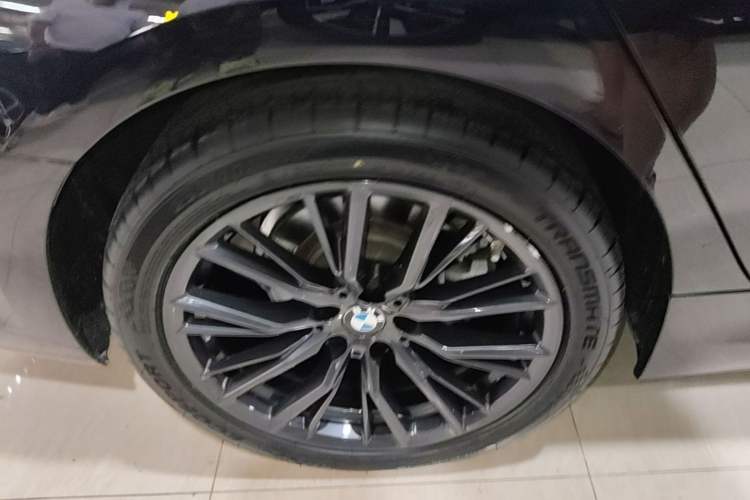 Used BMW 3 Series 2020 325Li M Sport Night Edition Package Exterior 5
