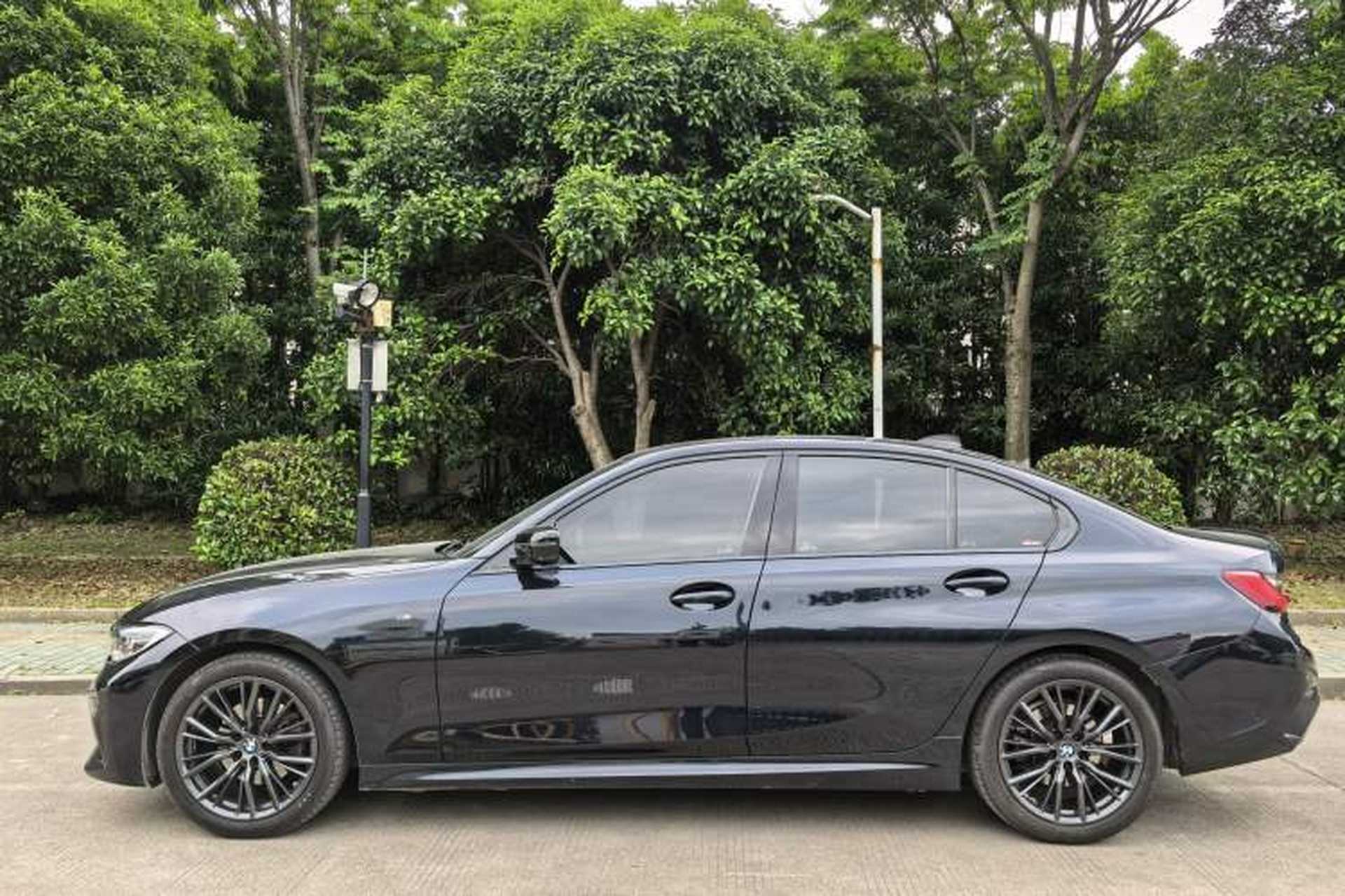 Used BMW 3 Series 2020 Restyled 325i M Sport Night Edition Package Exterior 6