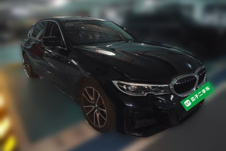 Used BMW 3 Series 2020 320Li M Sport Package Front Right 45 Deg
