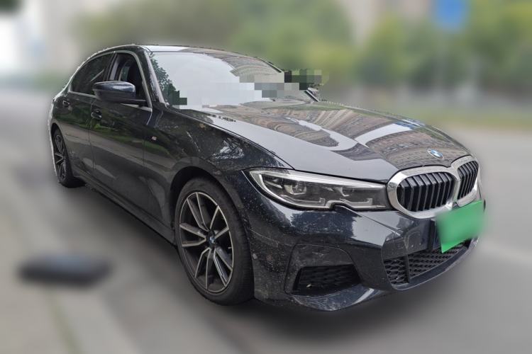 Used BMW 3 Series 2020 320Li M Sport Package Front Right 45 Deg