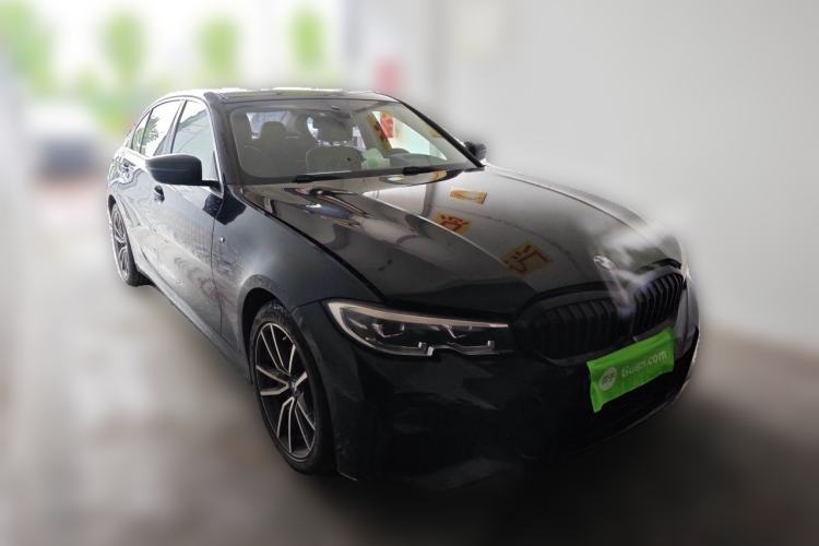 Used BMW 3 Series 2020 325Li M Sport Package Front Right 45 Deg