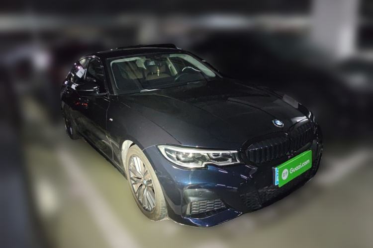 Used BMW 3 Series 2020 325i M Sport Night Edition package Front Right 45 Deg