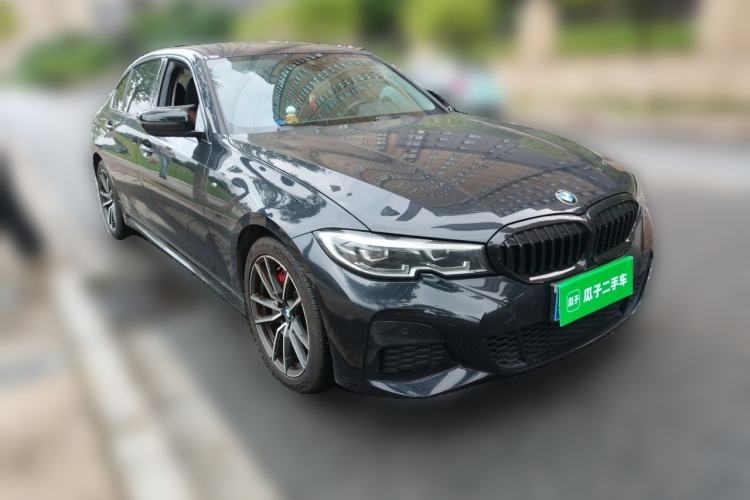 Used BMW 3 Series 2020 325Li M Sport Package Front Right 45 Deg