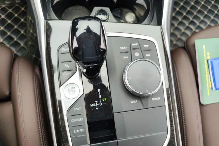 Used BMW 3 Series 2020 Restyled 325Li M Sport Package Gear Lever