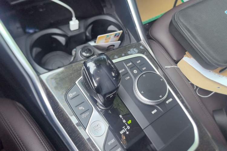 Used BMW 3 Series 2020 Restyled 325Li M Sport Package Gear Lever