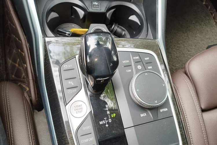 Used BMW 3 Series 2020 Restyled 325Li M Sport Package Gear Lever