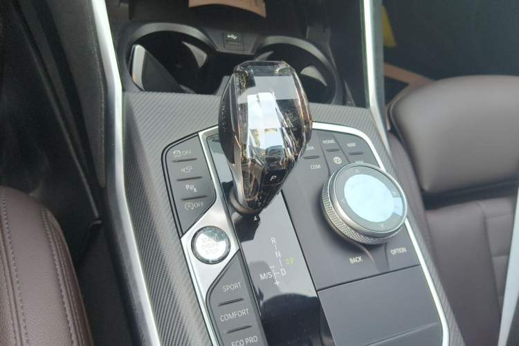 Used BMW 3 Series 2020 Restyled 325i M Sport Night Edition Package Gear Lever