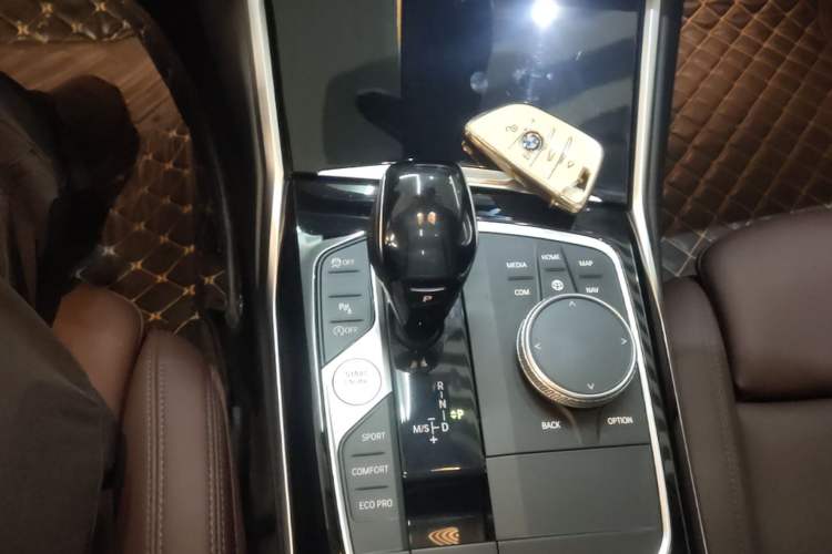 Used BMW 3 Series 2020 320Li M Sport Package Gear Lever