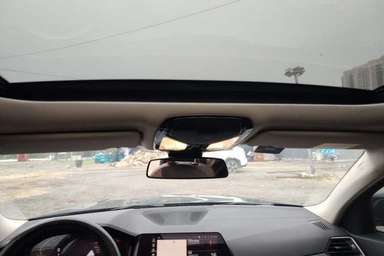 Used BMW 3 Series 2020 Facelifted 325Li xDrive M Sport Package Headliner