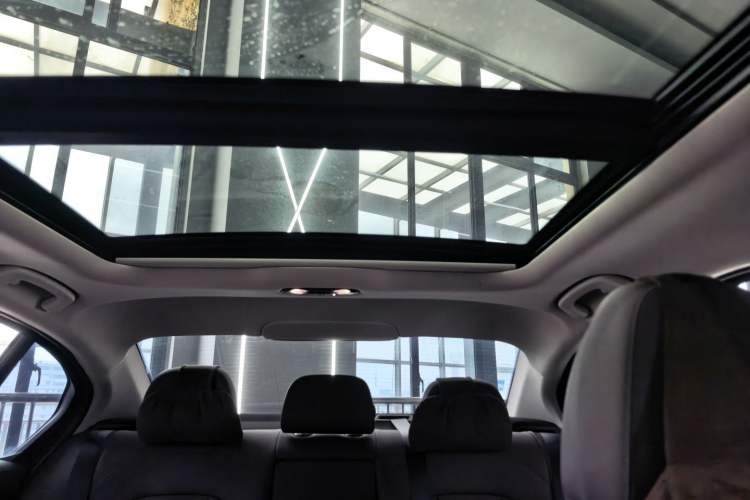 Used BMW 3 Series 2020 Restyled 325Li M Sport Package Headliner