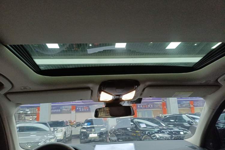 Used BMW 3 Series 2020 325Li M Sport Night Edition Package Headliner