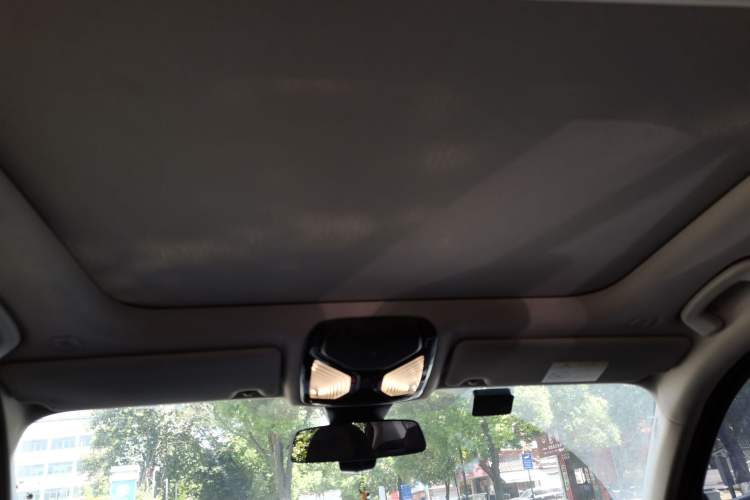 Used BMW 3 Series 2020 325i M Sport Night Edition package Headliner