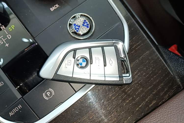 Used BMW 3 Series 2020 325Li M Sport Package Interior 1