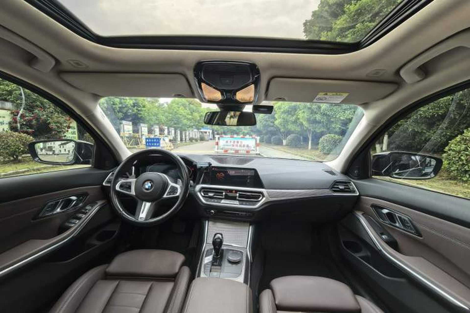 Used BMW 3 Series 2020 Restyled 325i M Sport Night Edition Package Interior 2