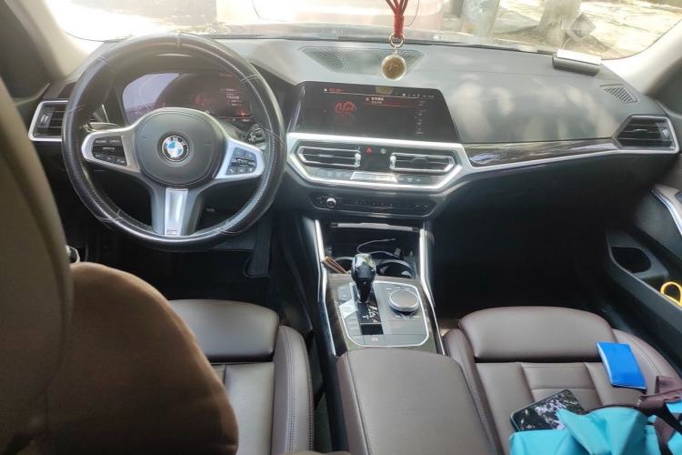 Used BMW 3 Series 2020 Restyled 325Li M Sport Package Interior 2