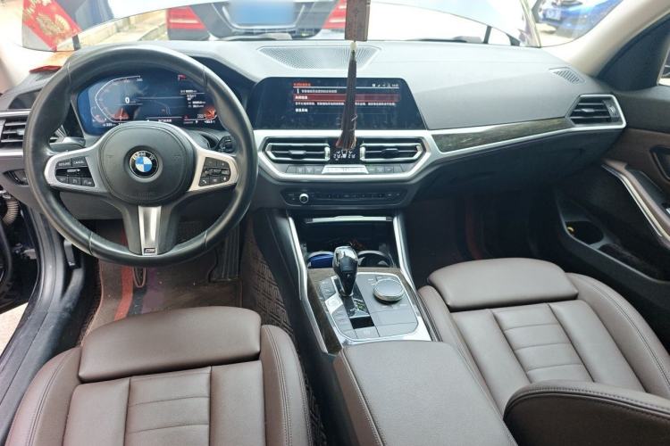 Used BMW 3 Series 2020 Restyled 325Li M Sport Package Interior 2