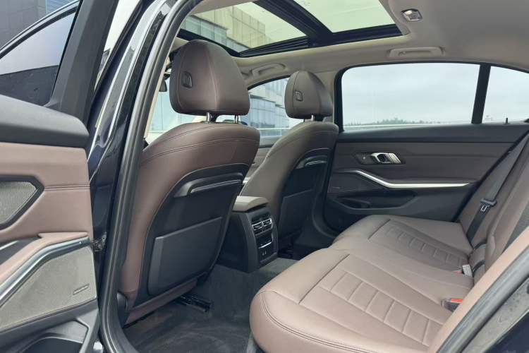 Used BMW 3 Series 2020 325Li M Sport Night Edition Package Interior 3