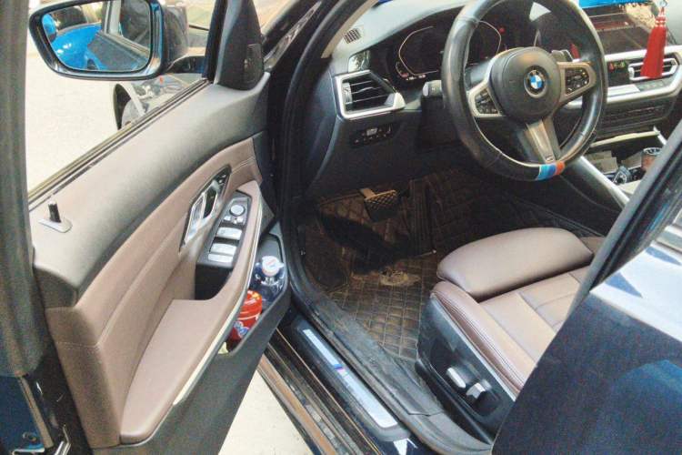 Used BMW 3 Series 2020 Facelifted 325Li M Sport Night Edition Package Interior 3