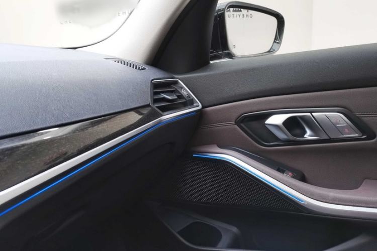 Used BMW 3 Series 2020 Restyled 325Li M Sport Package Interior 6