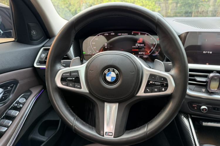 Used BMW 3 Series 2020 Restyled 325i M Sport Night Edition Package Interior 7