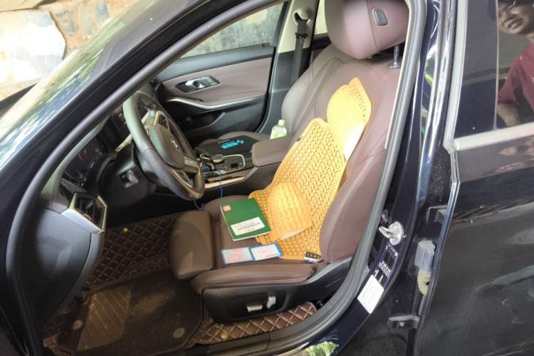 Used BMW 3 Series 2020 320Li M Sport Package Left Front Seat