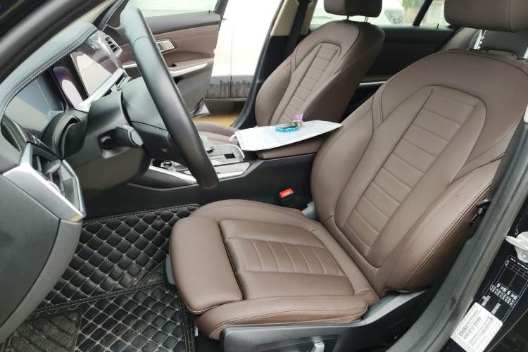 Used BMW 3 Series 2020 Restyled 325Li M Sport Package Left Front Seat