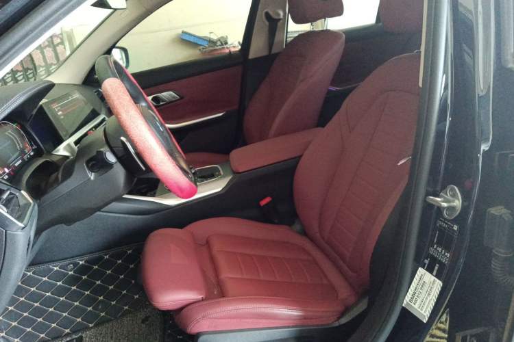 Used BMW 3 Series 2020 330i M Sport Night Edition Left Front Seat