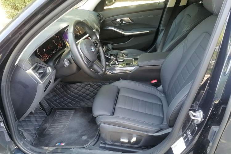 Used BMW 3 Series 2020 Restyled 325Li M Sport Package Left Front Seat