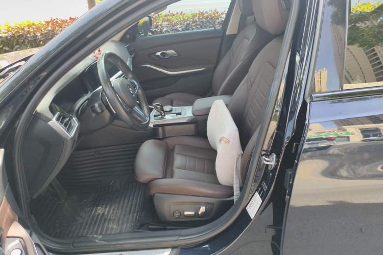 Used BMW 3 Series 2020 Facelifted 325Li M Sport Night Edition Package Left Front Seat