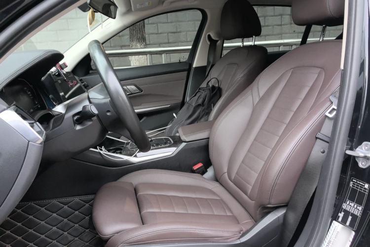 Used BMW 3 Series 2020 325Li M Sport Package Left Front Seat