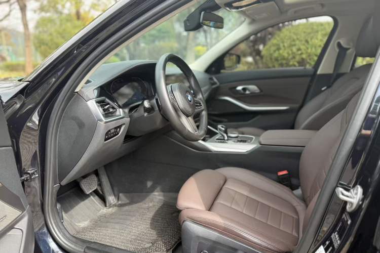 Used BMW 3 Series 2020 330i M Sport Night Edition Left Front Seat