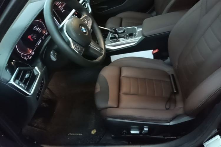 Used BMW 3 Series 2020 Restyled 325i M Sport Night Edition Package Left Front Seat
