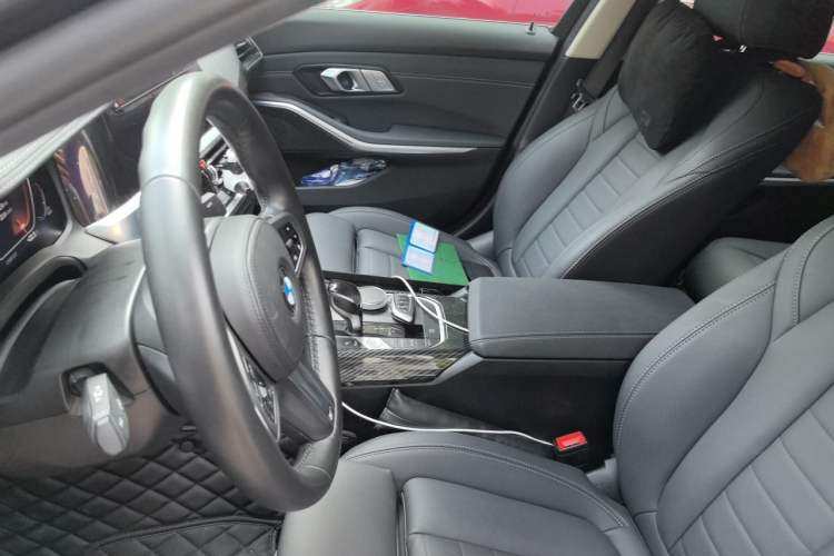 Used BMW 3 Series 2020 Restyled 325Li M Sport Package Left Front Seat