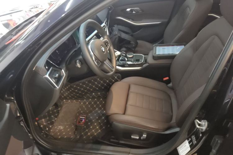 Used BMW 3 Series 2020 320Li M Sport Package Left Front Seat