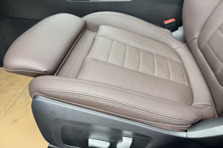 Used BMW 3 Series 2020 Facelifted 325Li M Sport Night Edition Package Left Front Seat