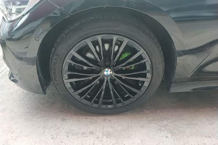 Used BMW 3 Series 2020 325Li First Edition Left Front Wheel Hub