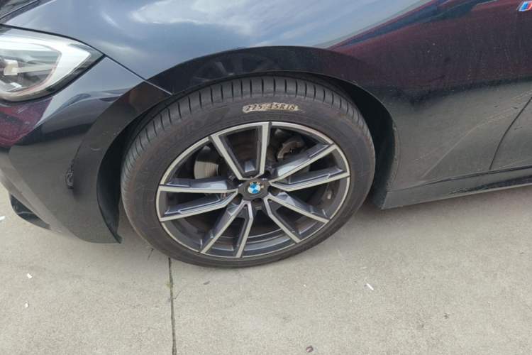 Used BMW 3 Series 2020 320Li M Sport Package Left Front Wheel Hub