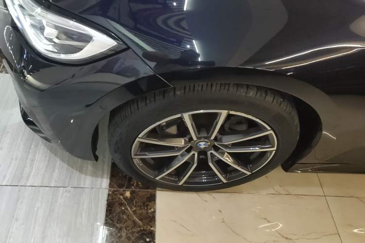 Used BMW 3 Series 2020 320Li M Sport Package Left Front Wheel Hub