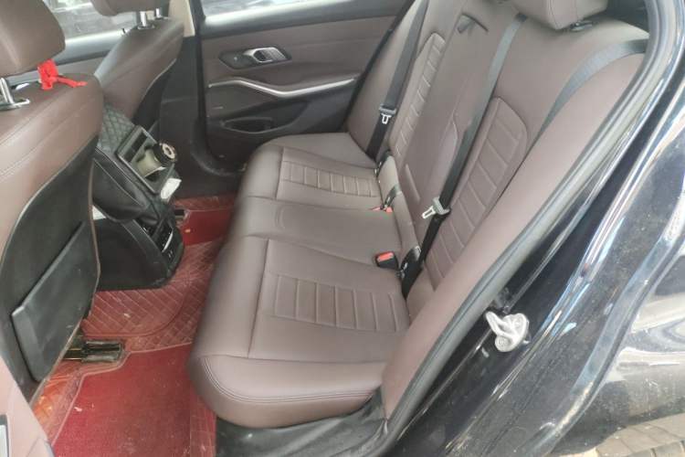 Used BMW 3 Series 2020 Restyled 325i M Sport Night Edition Package Left Rear Seat