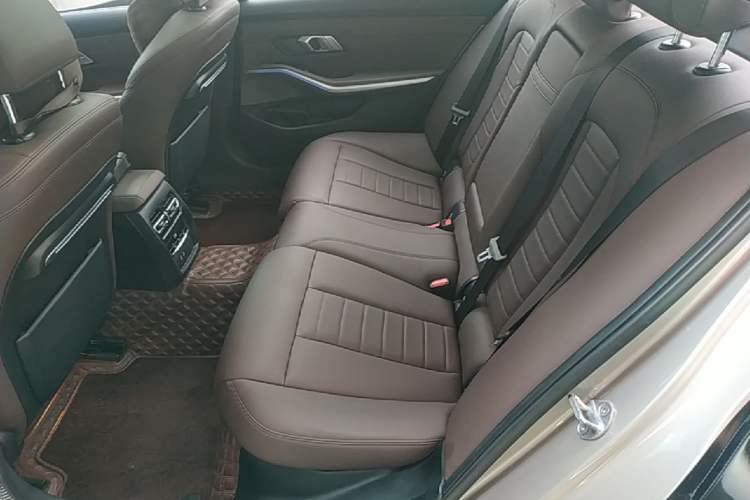 Used BMW 3 Series 2020 325Li First Edition Left Rear Seat