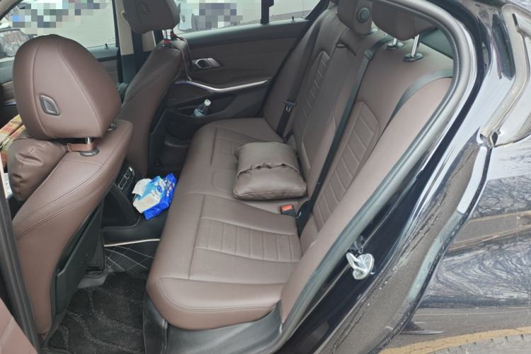 Used BMW 3 Series 2020 Restyled 325i M Sport Night Edition Package Left Rear Seat