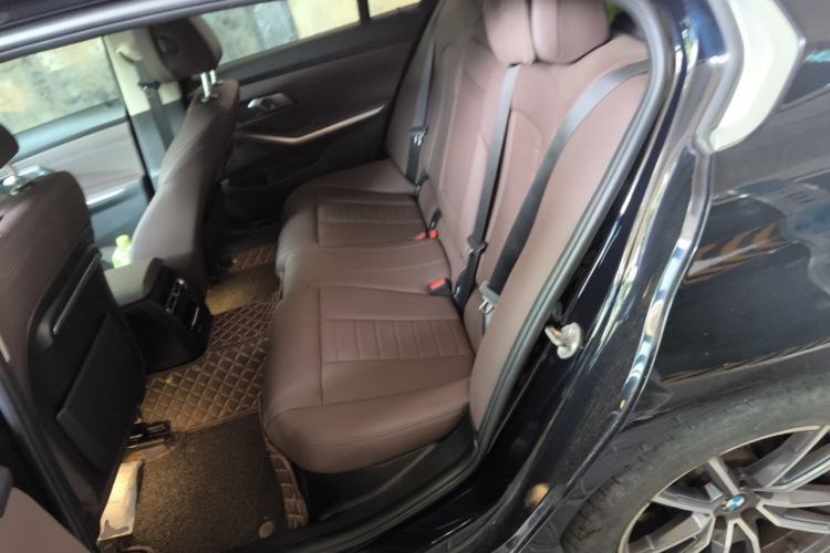 Used BMW 3 Series 2020 320Li M Sport Package Left Rear Seat