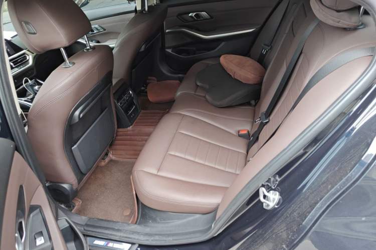 Used BMW 3 Series 2020 320Li M Sport Package Left Rear Seat
