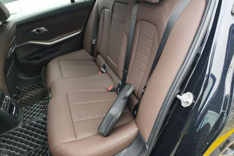 Used BMW 3 Series 2020 Restyled 325Li M Sport Package Left Rear Seat